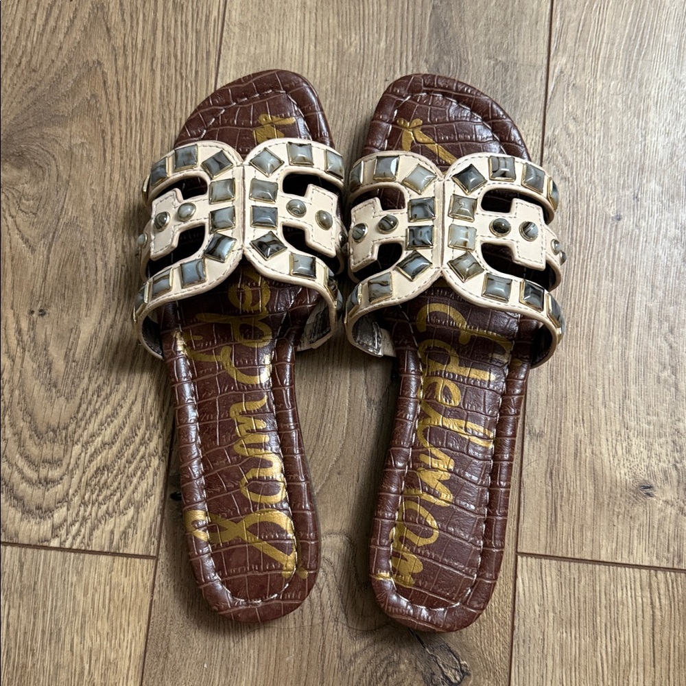 Sam Edelman in Bay Sand Lea Gem size 6.5  Embellished Slide Sandals